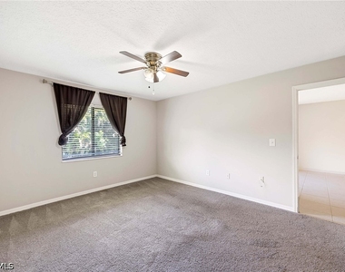 1101 Rosemary Court - Photo Thumbnail 10