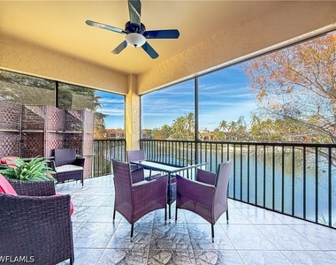 8524 Via Lungomare Circle - Photo Thumbnail 22