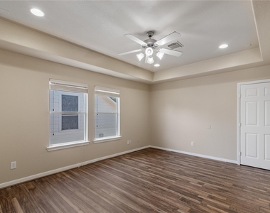 24822 Dutton Point Drive - Photo Thumbnail 27