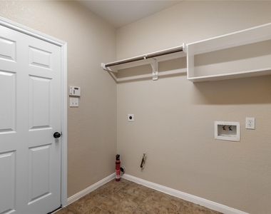24822 Dutton Point Drive - Photo Thumbnail 10
