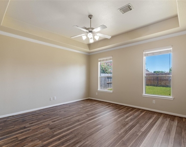 24822 Dutton Point Drive - Photo Thumbnail 19