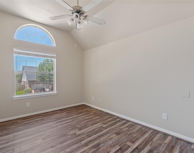 24822 Dutton Point Drive - Photo Thumbnail 33