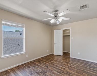 24822 Dutton Point Drive - Photo Thumbnail 35