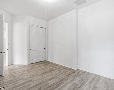 1311 Jaybird Way - Photo Thumbnail 26