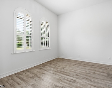 1311 Jaybird Way - Photo Thumbnail 20