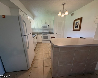 3325 Airport Road N - Photo Thumbnail 1