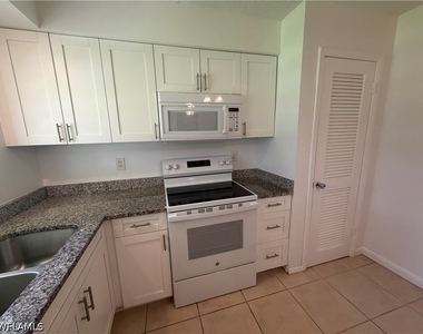 3325 Airport Road N - Photo Thumbnail 7