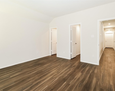 2416 Copper Canyon Lane - Photo Thumbnail 5