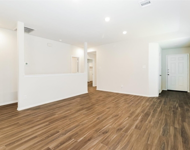 2416 Copper Canyon Lane - Photo Thumbnail 2