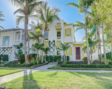 942 9th Avenue S - Photo Thumbnail 1