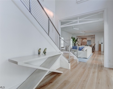 942 9th Avenue S - Photo Thumbnail 11