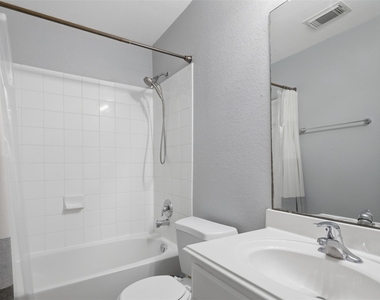 6810 Jasmine Arbor Lane - Photo Thumbnail 12