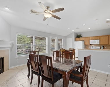 6810 Jasmine Arbor Lane - Photo Thumbnail 4