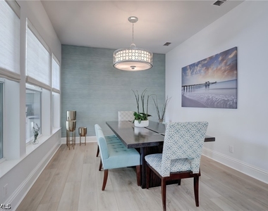687 9th Avenue S - Photo Thumbnail 13