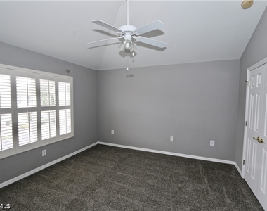 1055 Albany Court - Photo Thumbnail 6