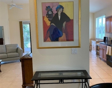 6821 Ascot Drive - Photo Thumbnail 11