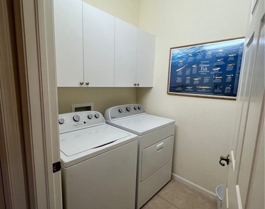 6821 Ascot Drive - Photo Thumbnail 18