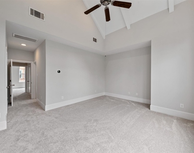 1823 Drew Street - Photo Thumbnail 26