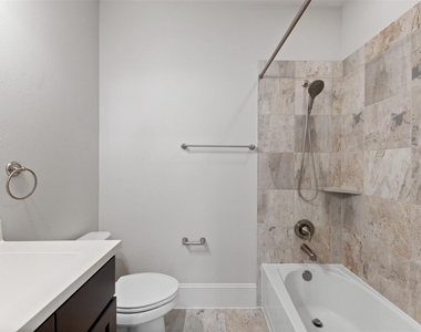 1823 Drew Street - Photo Thumbnail 8