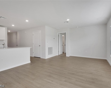 533 Ilaria Court - Photo Thumbnail 7