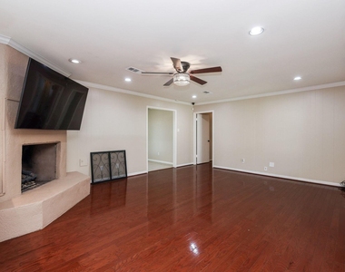 2815 Manila Lane - Photo Thumbnail 35
