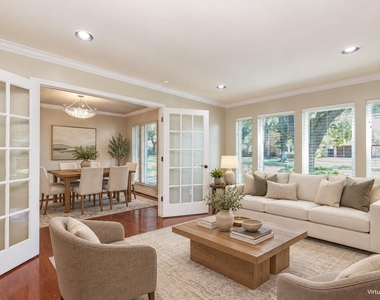 2815 Manila Lane - Photo Thumbnail 5