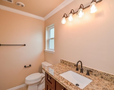 2815 Manila Lane - Photo Thumbnail 23