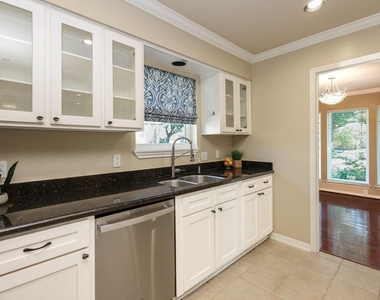 2815 Manila Lane - Photo Thumbnail 37