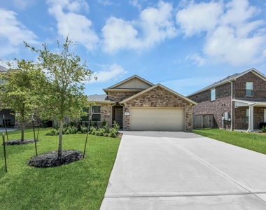 2111 Hyde Acres Street - Photo Thumbnail 1