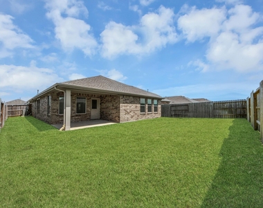 2111 Hyde Acres Street - Photo Thumbnail 36