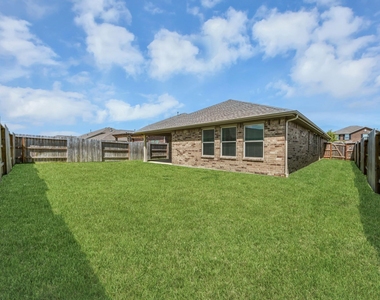 2111 Hyde Acres Street - Photo Thumbnail 35