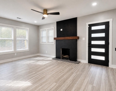 3020 Arbor Street - Photo Thumbnail 1