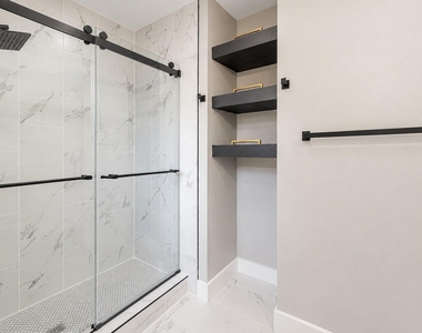 3020 Arbor Street - Photo Thumbnail 9
