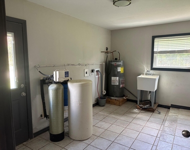 2708 County Road 686 - Photo Thumbnail 5