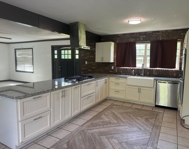 2708 County Road 686 - Photo Thumbnail 2