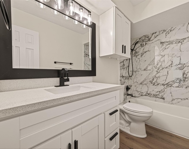 7714 Renwick Drive - Photo Thumbnail 23