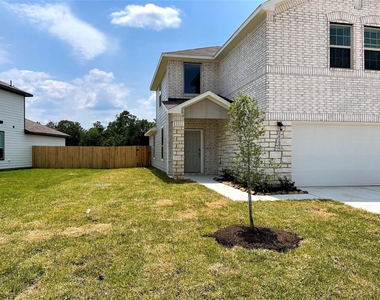 25484 Northpark Lake Drive - Photo Thumbnail 1
