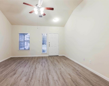 12346 Dona Lane - Photo Thumbnail 4
