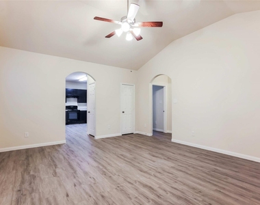 12346 Dona Lane - Photo Thumbnail 3