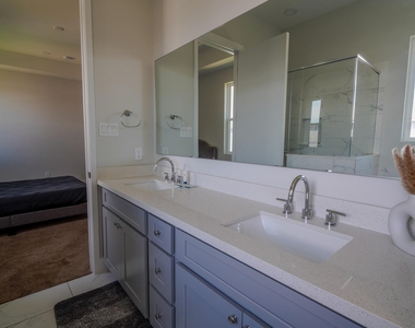 615 Northew Street - Photo Thumbnail 17