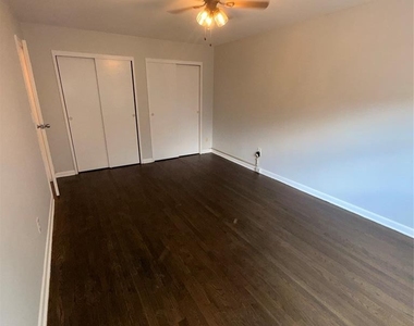 94 Park - Photo Thumbnail 17