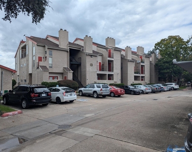 10855 Meadowglen Lane - Photo Thumbnail 1