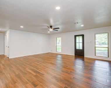 6930 S Oak Bend Drive - Photo Thumbnail 4