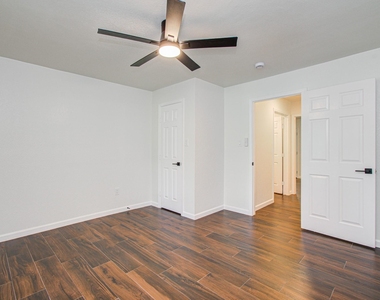 6930 S Oak Bend Drive - Photo Thumbnail 27