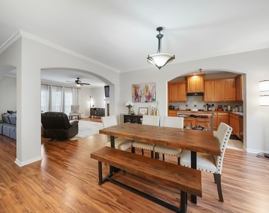 7106 Harmony Cove - Photo Thumbnail 9