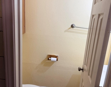 7047 Bissonnet Street - Photo Thumbnail 7