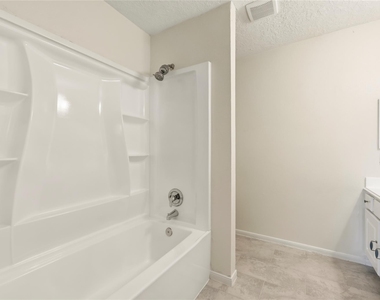 3422 Powell Way - Photo Thumbnail 24