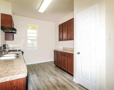 12346 Ghita Lane - Photo Thumbnail 7