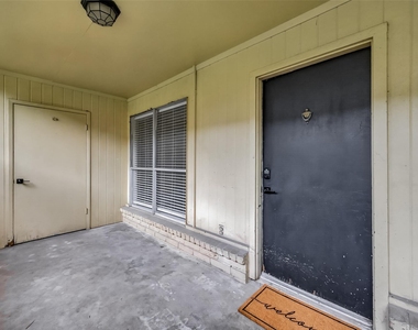 7714 Renwick Drive - Photo Thumbnail 5