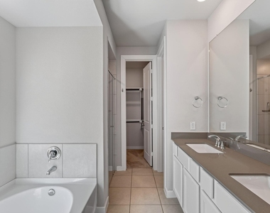 706 Santa Elena Trail - Photo Thumbnail 2